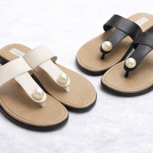 Pearl Touch Flat Sandals